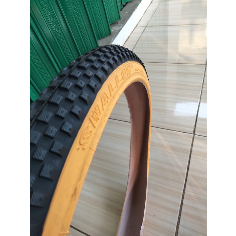 Ban Luar Sepeda 20X175 Mini/Lipat/BMX