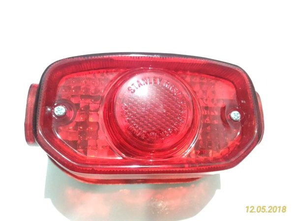 Lampu Belakang Stoplamp Yamaha V75 V50 RS100 L2g merah