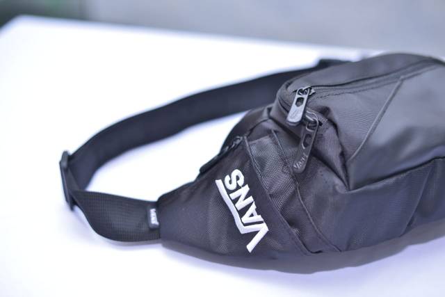 WAISTBAG VANSS TAS VANSS TAS SELEMPANG VANSS