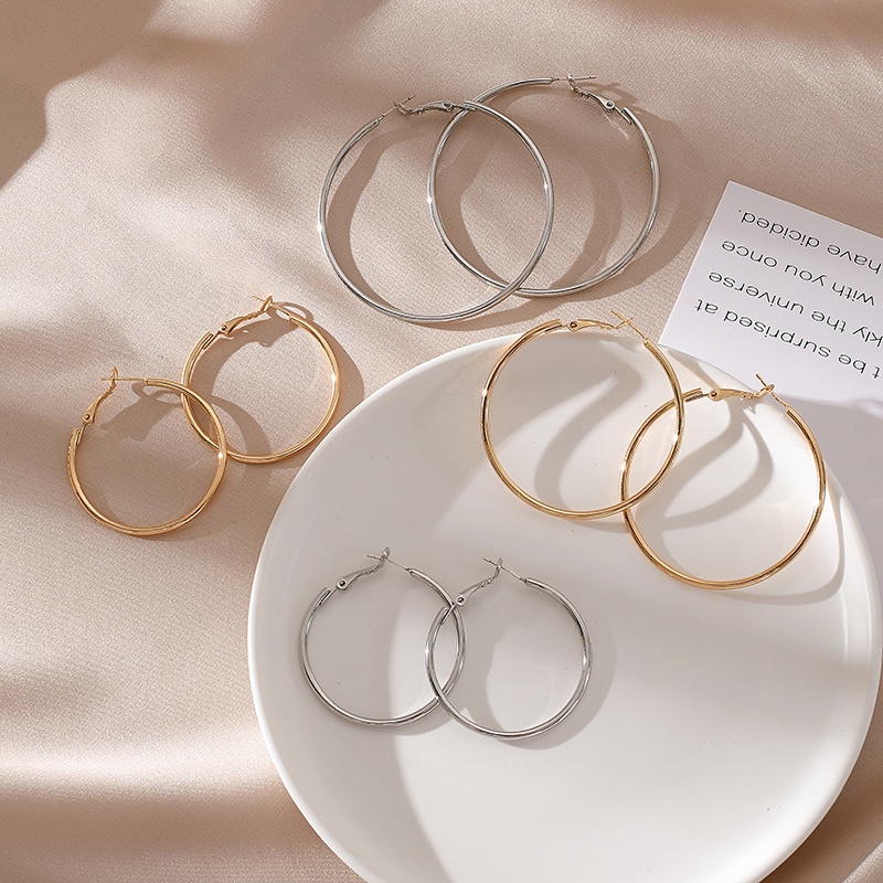 Anting Bulat Simple Untuk Wanita