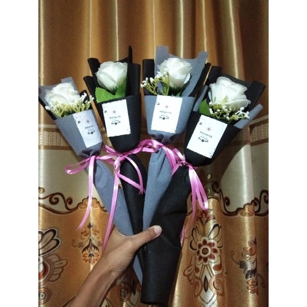 mawar putih 1 tangkai