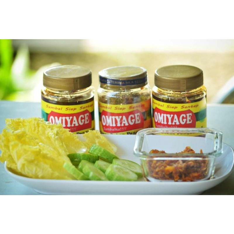 

Sambal Omiyage Extra Cumi / Teri