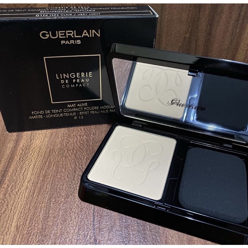 Guerlain Lingerie Mat Compact Powder Foundation 01N