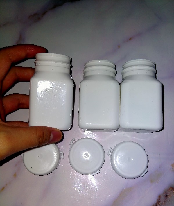 Botol Kotak Dof Putih Isi 30