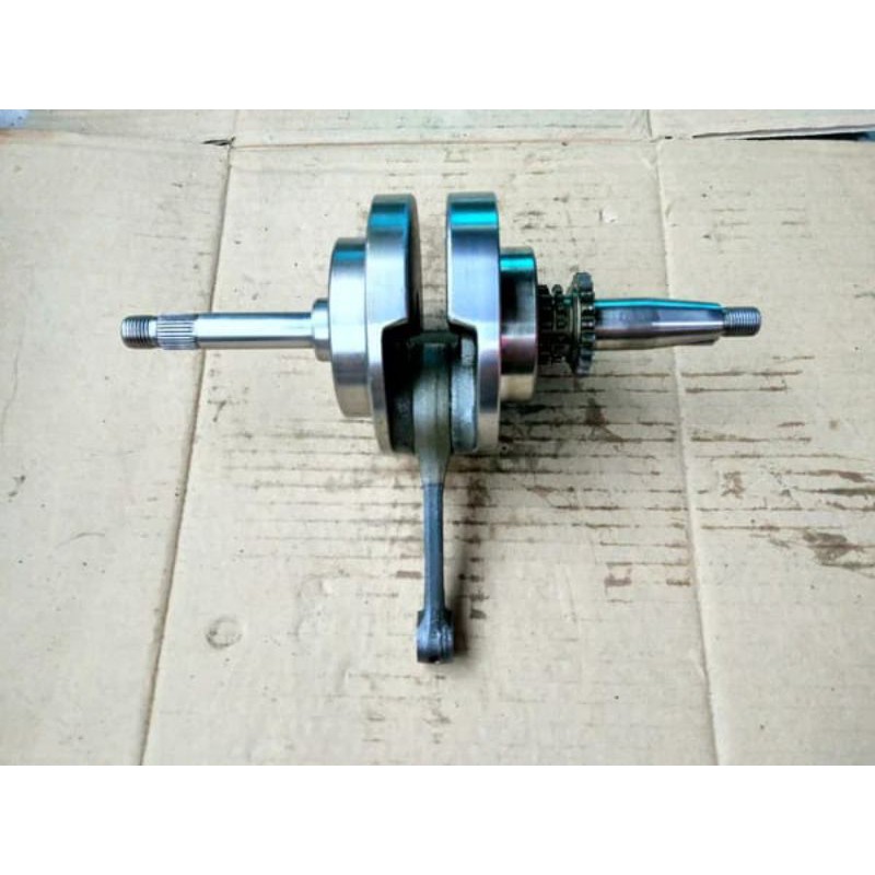 kruk as Vario 125 lama  . original . bandul stang . crankshaft piston . stang seher . Vario 125 old