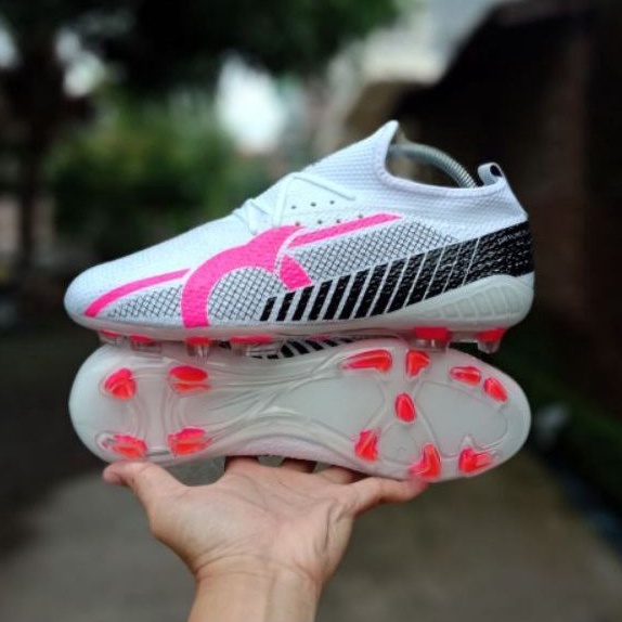 Sepatu Bola Semi Boot Ortuseight Catalyst Liberte-1