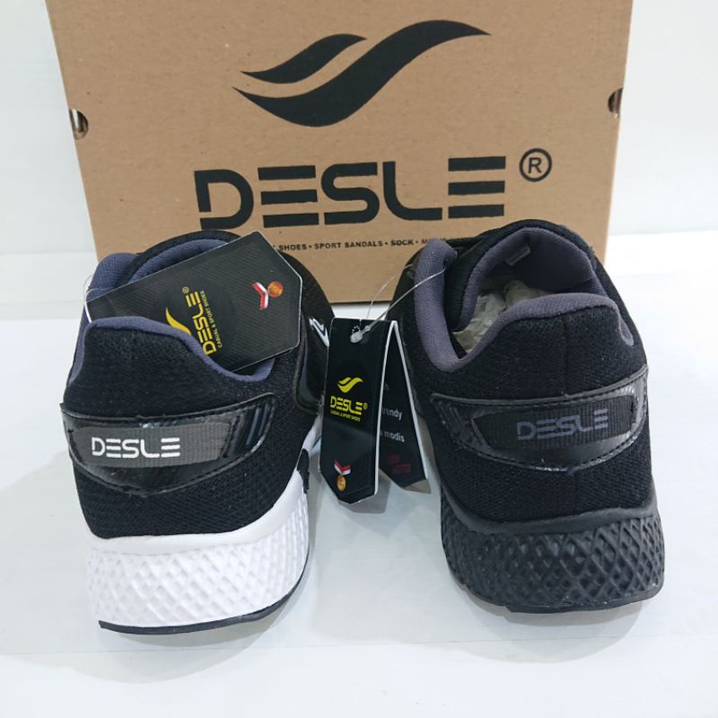 Sepatu sekolah Desle tipe Stanley Walker size 38-43 | Sepatu Santai Desle | Sepatu Running Desle