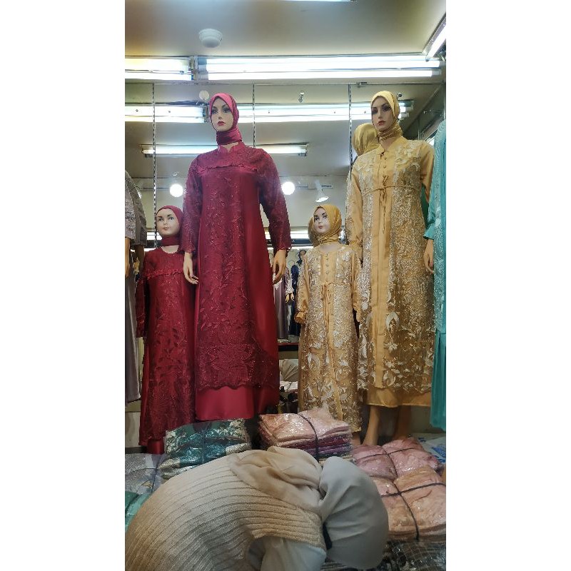 couple mom kid terbaru / gamis couple keluarga / baju gamis anak / baju pesta anak modern
