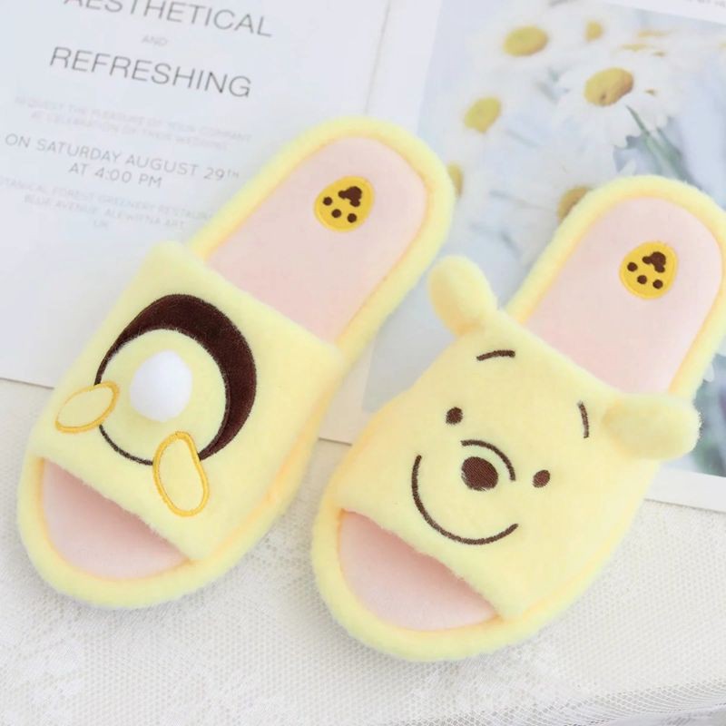 Sandal slippers Donald Gudetama Mickey Alien Pooh Hello Kitty Duffy Sailoor Moon