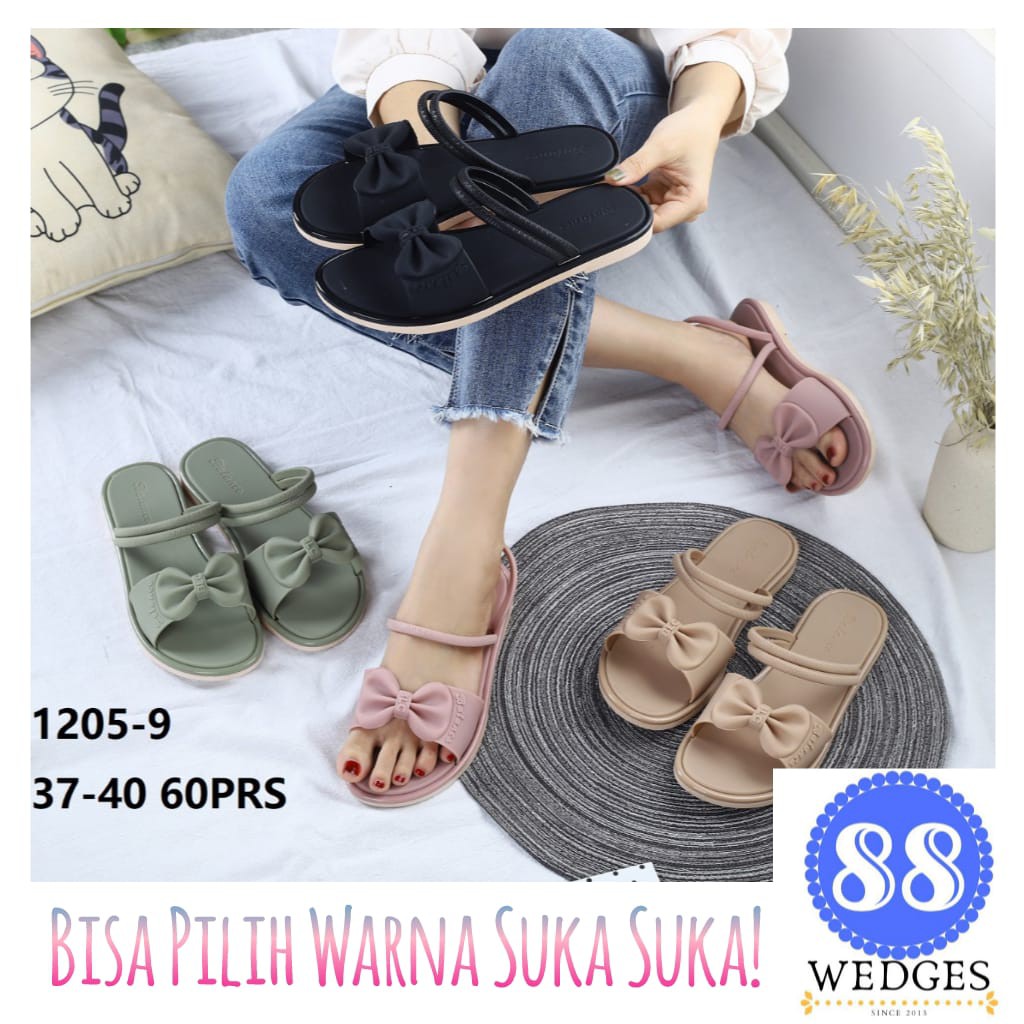 WEDGES88- Balance 1205-9 Sandal Selop Jelly Pita Wanita Import Tali Belakang Karet Terbaru