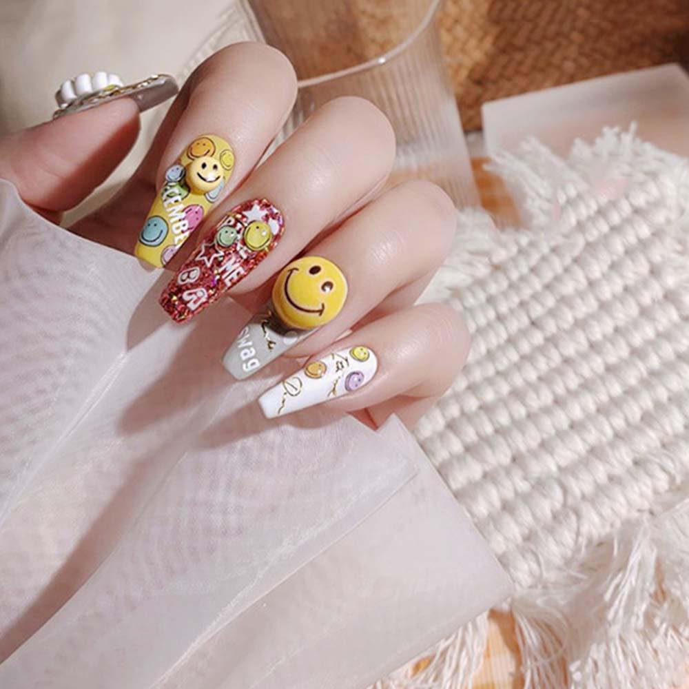 Agustina Perhiasan Kuku Smiley Face Kartun Pesona Lucu DIY Desain Nail Art