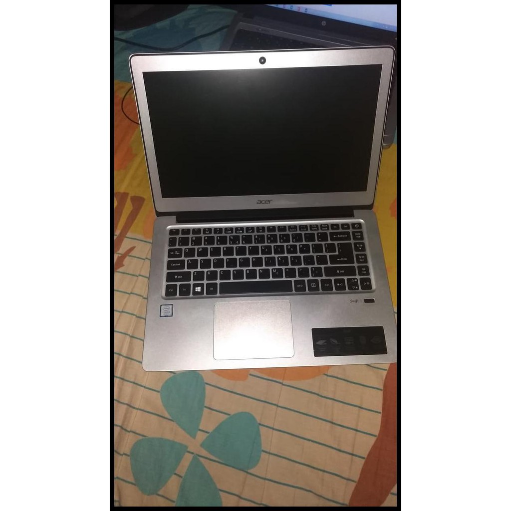 KOMPLIT Acer Swift 3 Core i5 gen 7 DISKON