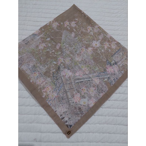 Preloved buttonscarves, british series (khaki)