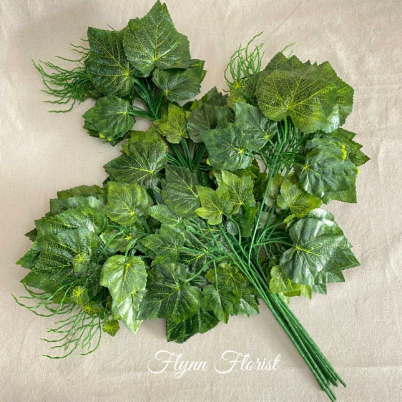 Daun Anggur (lusinan) Daun Artificial / Daun Dekorasi / Daun Plastik / Daun Pernikahan