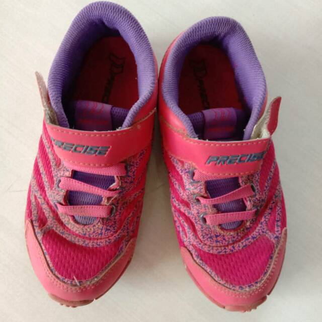 Preloved Sepatu Anak Perempuan Precise Sz 30