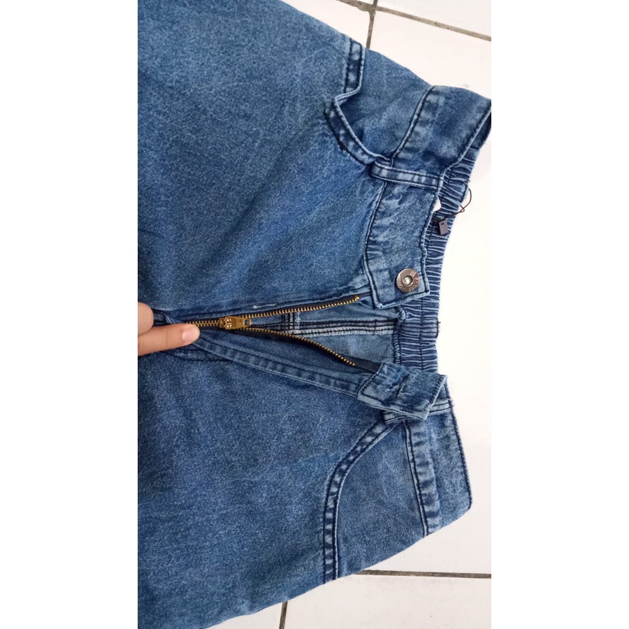 Celana Jeans / Celana Kulot Jeans / Celana Kulot Anak Bahan Jeans Ukuran M L XL Dan Tanggung (5-14 tahun)