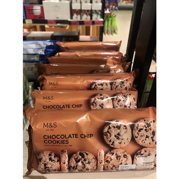 

MARK & SPENCER CHOCOLATE CHIP COOKIES BPOM 400GRAMS M&S FOOD