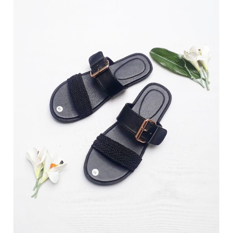 SB ~ SANDAL FLATS KEPANG FULL HITAM