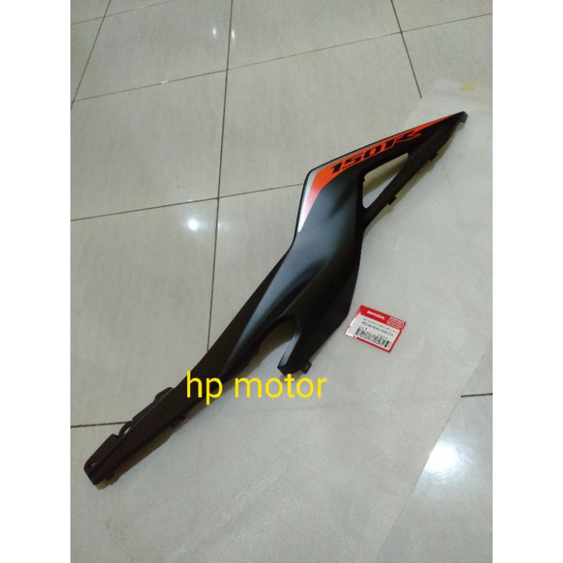 BODY BELAKANG CBR150R CBR150 R HITAM DOFF KEMPOL COVER BODY CBR150 R HITAM DOFF ORIGINAL