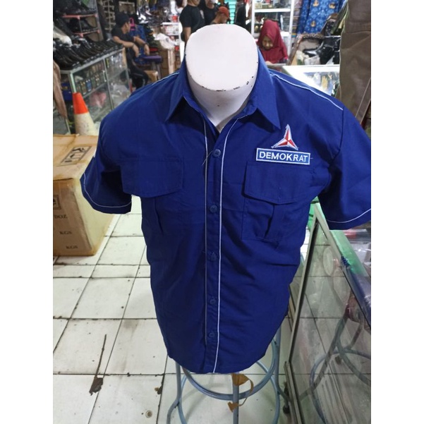 baju seragam demokrat