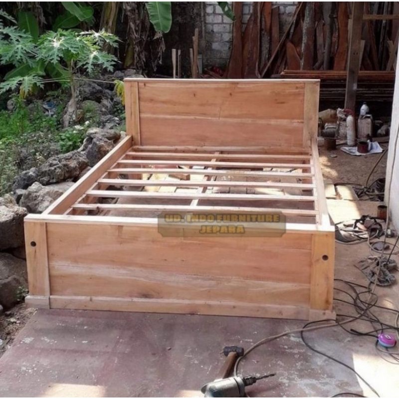 dipan tempat tidur jati mentahan murah ukuran 180cm