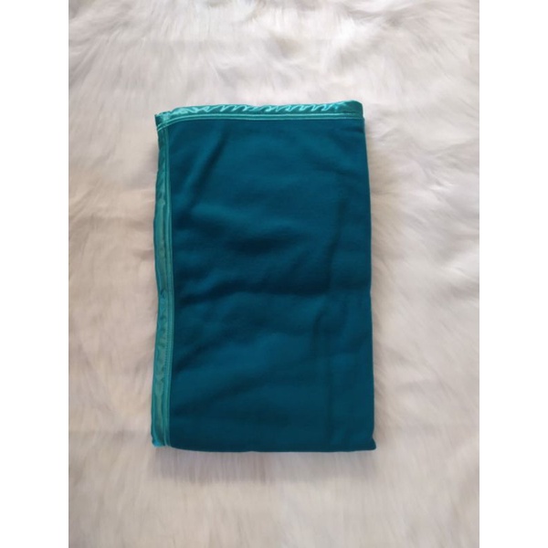 Selimut VICTORY hijau toska hotel / motel / kost / asrama / homestay / guest house / oyo / red doorz