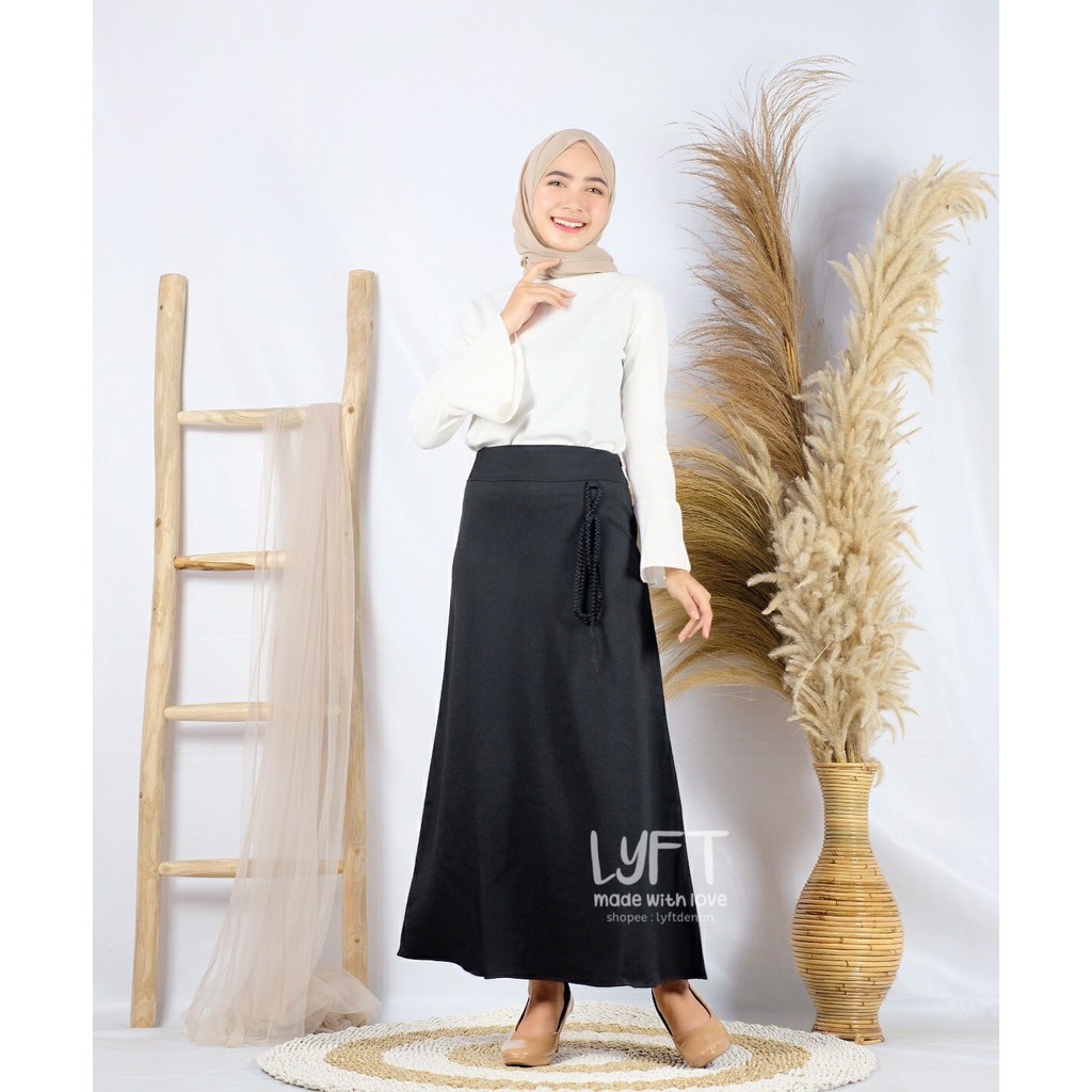 Premium Rok Panjang Bahan Model A - Flare Skirt - Rok Hitam