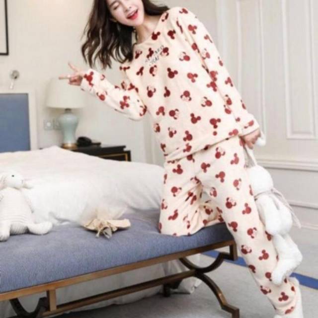 PP Baju Tidur Setelan Bulu2 Mickey Mouse Bahan Bulu Super Premium GoodQuality