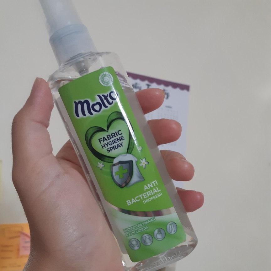 Molto Fabric Hygiene Spray Anti Bacterial 100ml