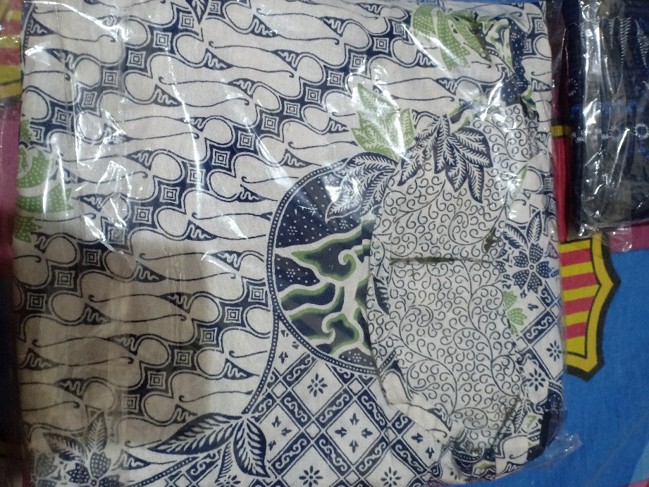 Atasan Batik Wanita Kekinian Blouse Shakira