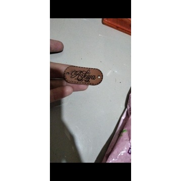 

label akrilik kukit sintesis