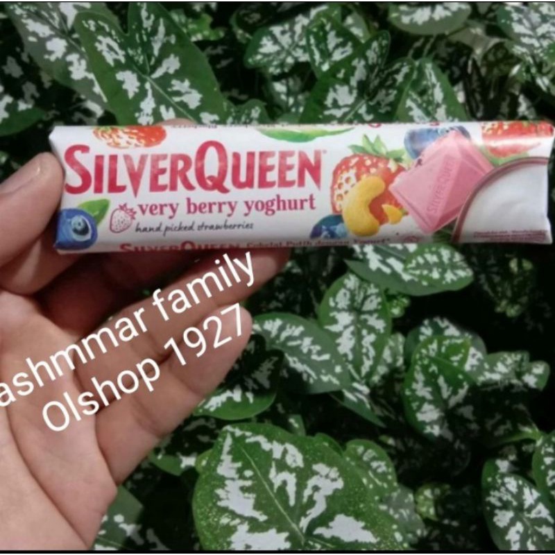 

coklat silverqueen bery yogurt 28gr