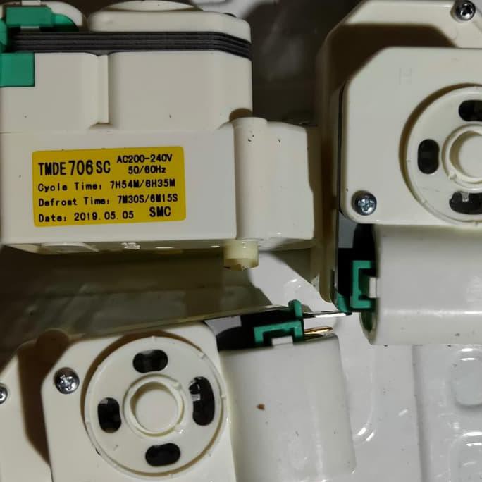 TIMER KULKAS 2 PINTU merk LG