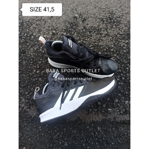 SEPATU ADIDAS ILATION