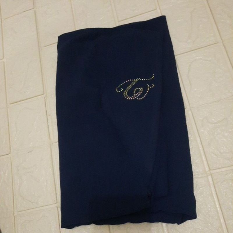 Thewa//Khimar Bening Ori Thewa-Navy