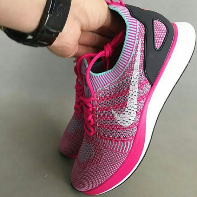 Sepatu olahraga - Nike Air Zoom Mariah Flyknit