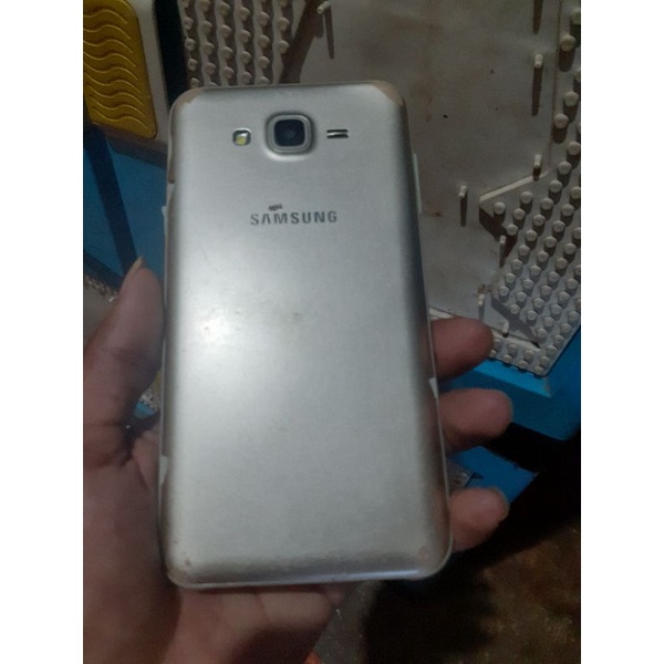 Hp seken Samsung j7 2015