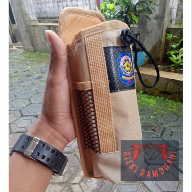 Sarung baret / botol tempat baret / botol