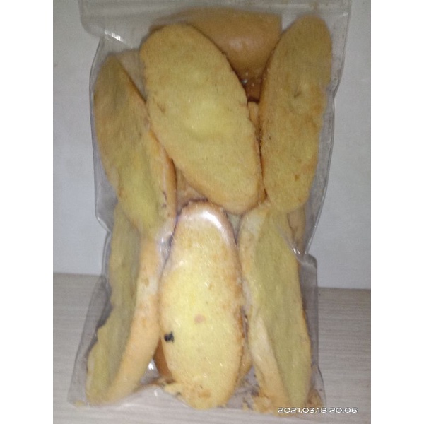 

makanan ringan roti kering