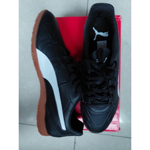 Sepatu Futsal PUMA MONARCH IT