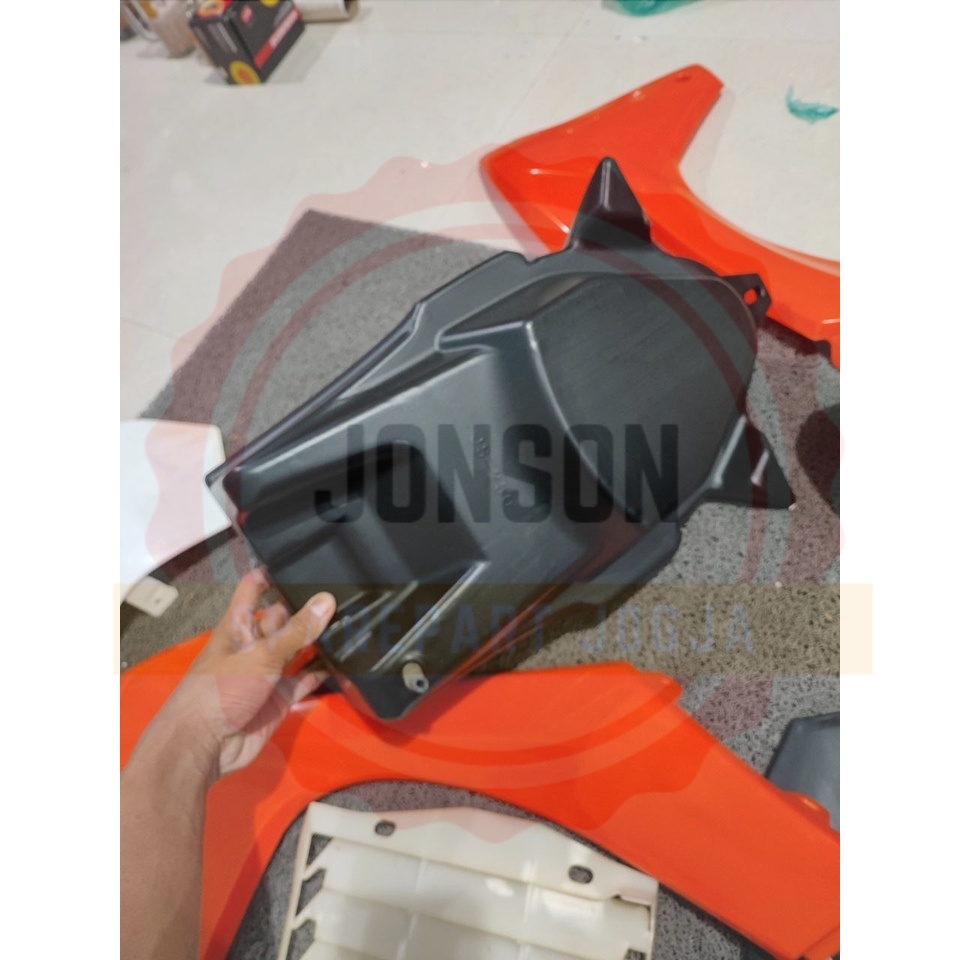 COVER BODY TRAIL KTM250 KTM 250 NEW 2013 MEREK WILWOOD BAHAN FULL PLASTIK TEBAL LENTUR ,BARANG IMPOR