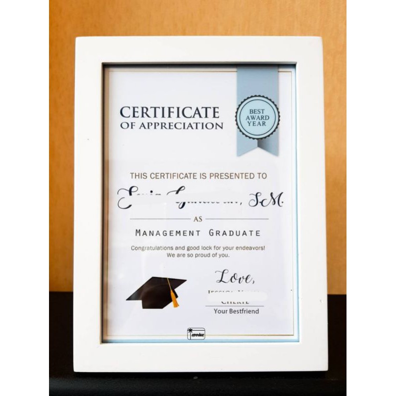 [SEHARI JADI] FRAME CERTIFICATE SERTIFIKAT BEST BOYFRIEND WISUDA KAYU FOTO 5R CUSTOM GIRLFRIEND MENTOR MOM DAD | Kayu Bingkai Unik | Hadiah Graduation Sidang Lulus Sekolah Perpisahan | Kado Pacar Wisuda Ultah Anniversary-Biru