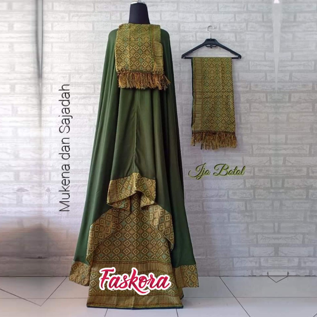 Mukena Songket Bali Jumbo / Mukena Bali Songket Jumbo / Mukena Dewasa Songket Sajadah