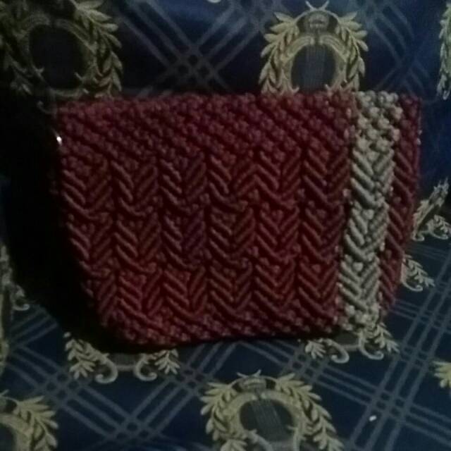 Dompet tali kur