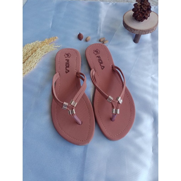 Sandal japit wanita/sandal teplek wanita