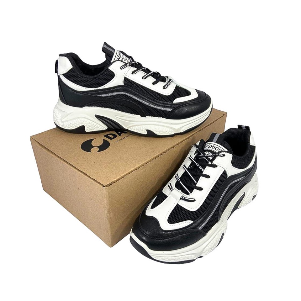 Sepatu Sneakers Running Pria Dane and Dine S0901