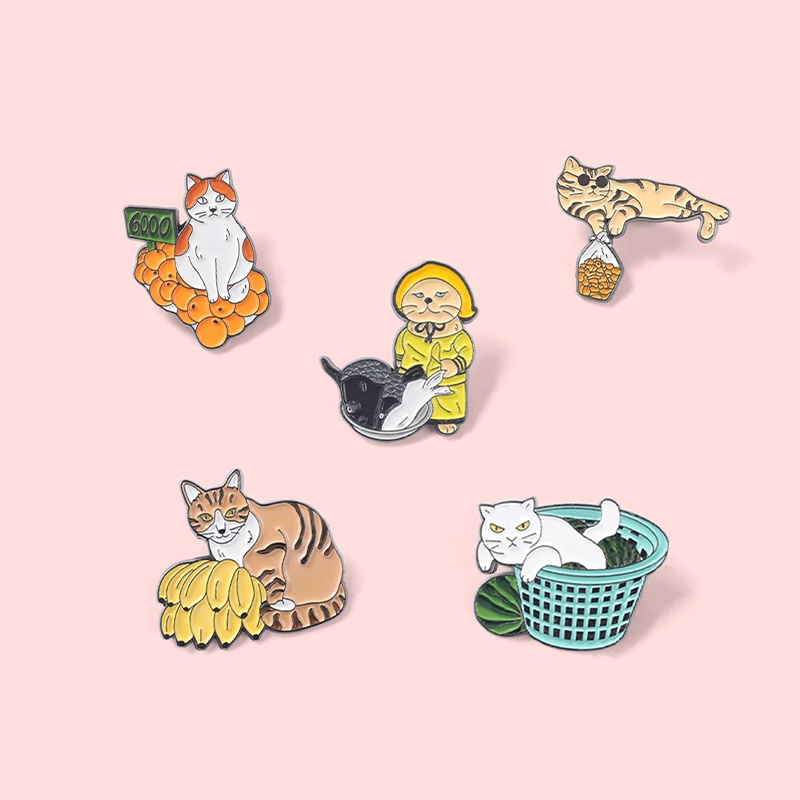 5 Styles of Cartoon Cat Enamel Brooch Animal Fruit Lapel Pin Backpack Badge Collection Clothing Accessories Gifts for Friends