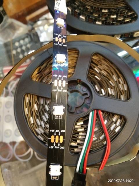 led strip rgb ws2812 dc 5v 1rol panjang 5meter isi 150led