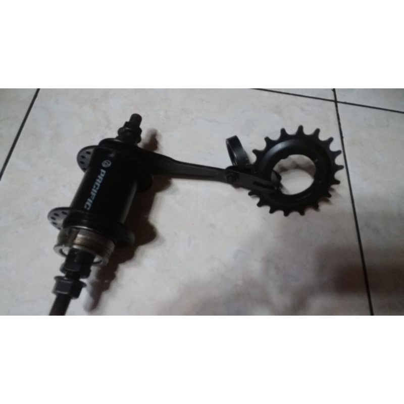 HUBE DAN GEAR TORPEDO SEPEDA UKURAN 20, 24, 26 HITAM PASIFIC
