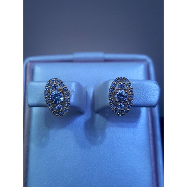 Anting Emas kuning 700 Berlian Asli Natural